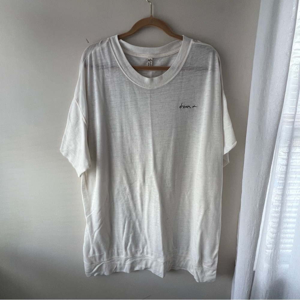 Free people t shirt